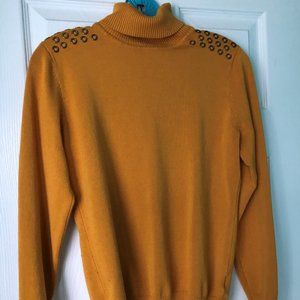 Joseph A. Ladies Long Sleeved Gold/Yellow Turtleneck Sweater Size medium